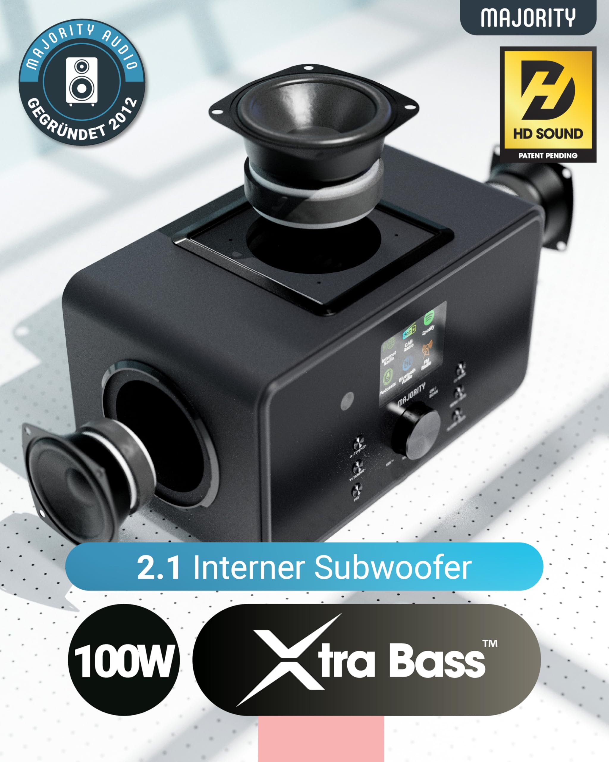 Ein schwarzer Majority-Lautsprecher mit internem Subwoofer, abnehmbaren Treibern, Display und Regler.
