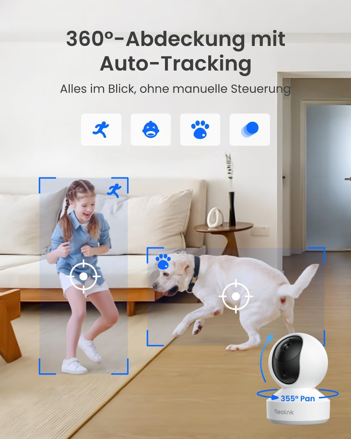 Telecamera di sicurezza con tracciamento automatico segue bambina e cane in salotto.