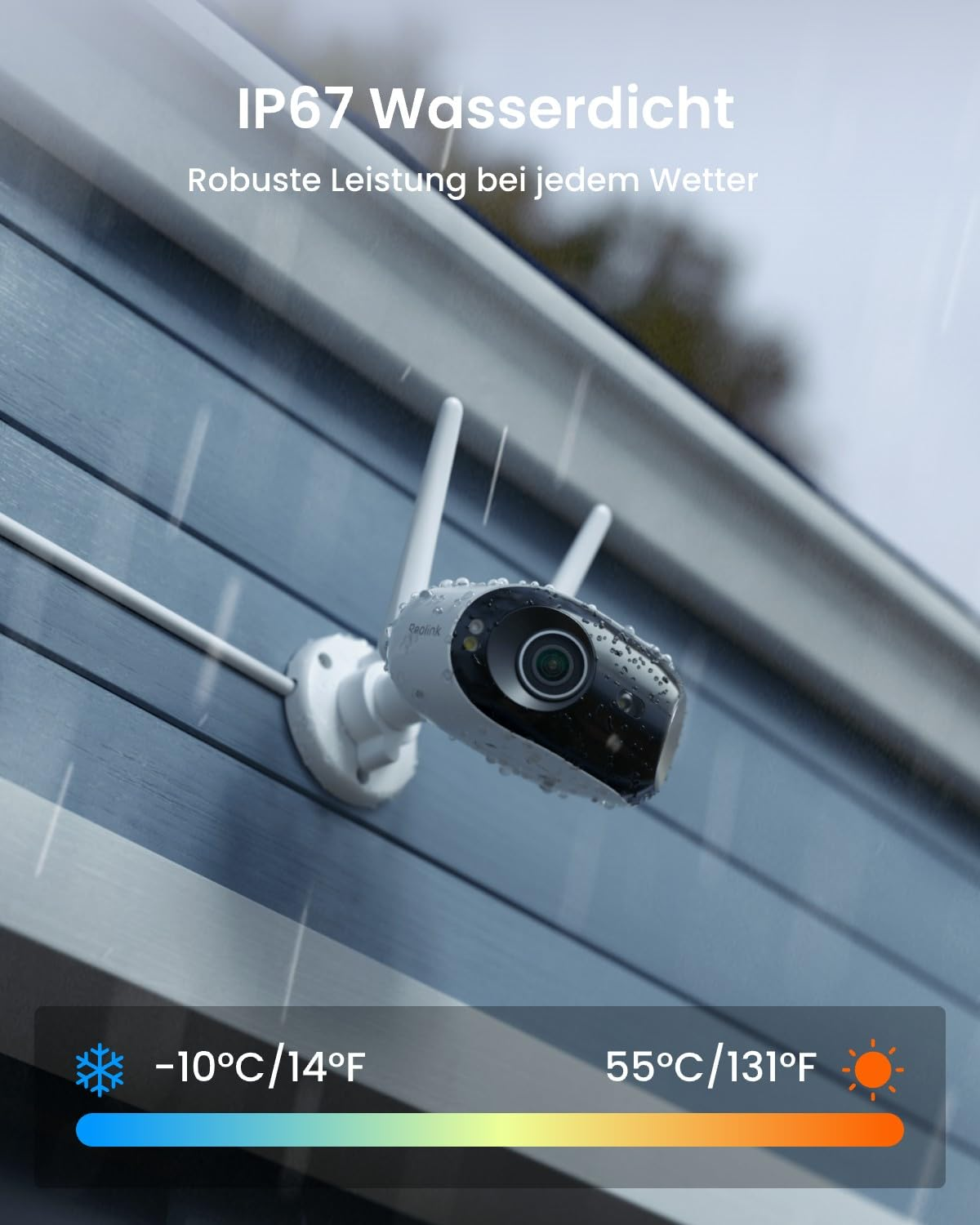 Caméra de sécurité étanche sur bardage en bois bleu sous la pluie avec icônes de température.