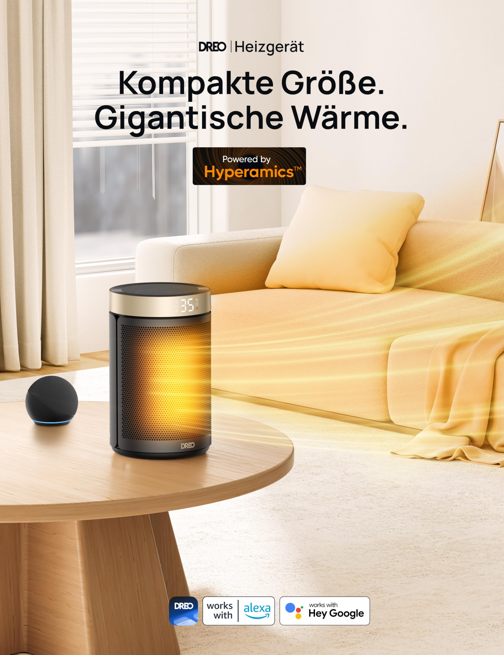 Ein tragbarer schwarzer Dreo-Heizlüfter auf einem Holztisch in einem gemütlichen Wohnzimmer.