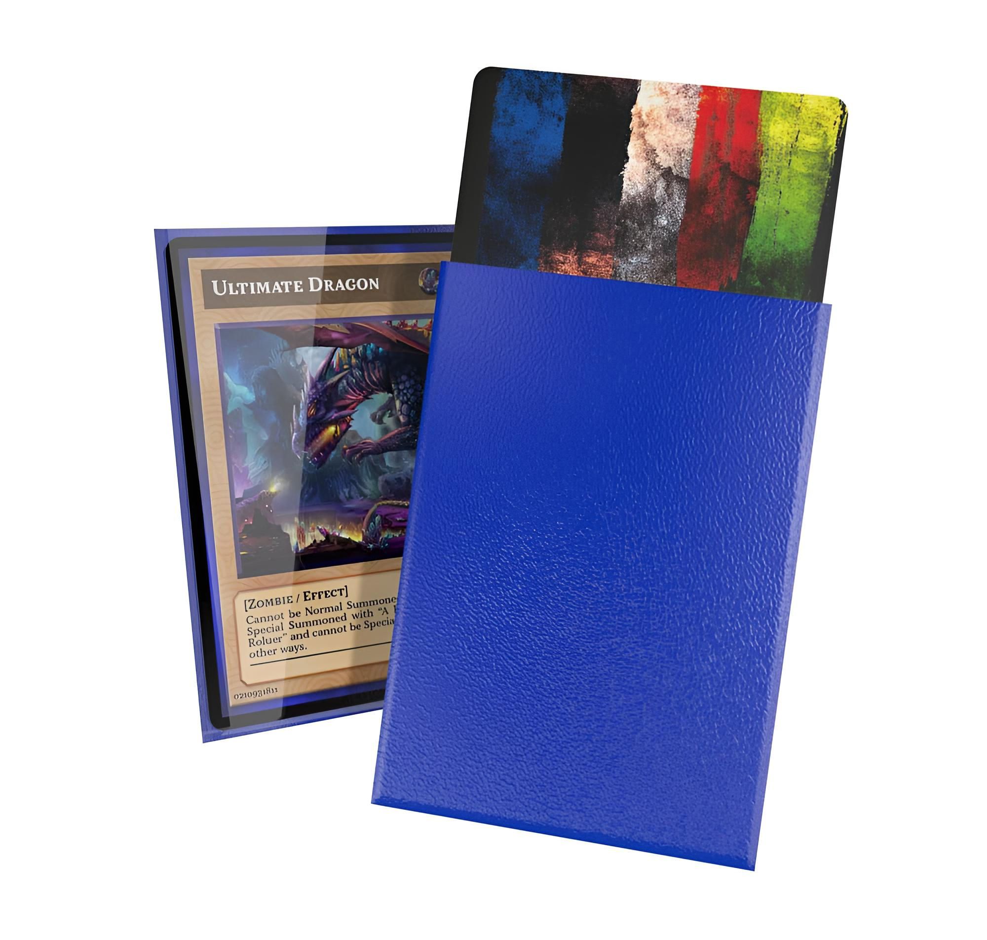 Un protège-carte bleu avec une carte colorée, à côté d'une autre carte.
