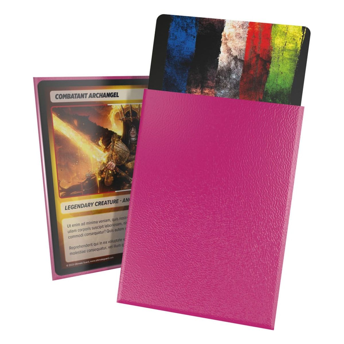 Boîte de deck rose avec une carte aux traits colorés qui dépasse, et une carte à gauche.