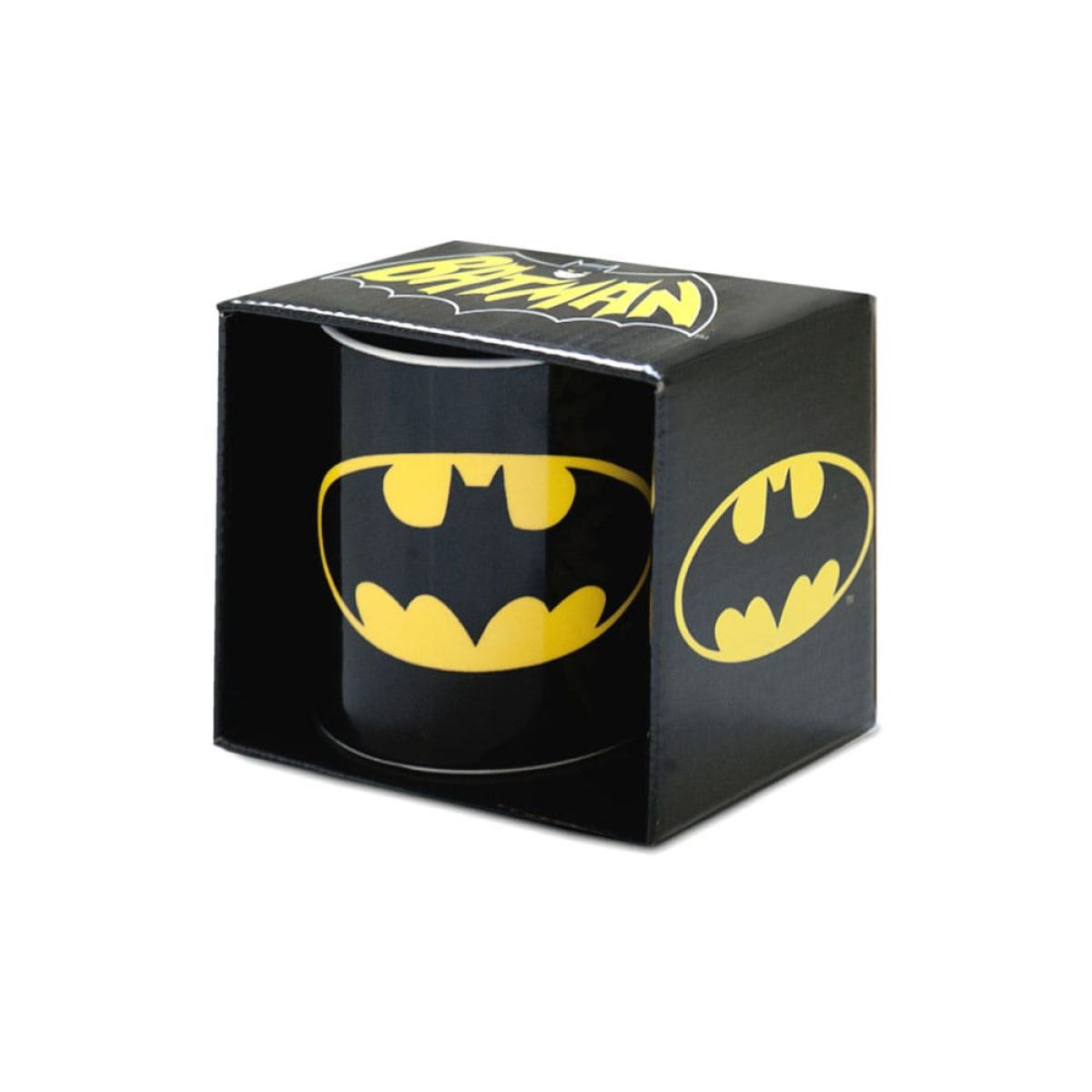 Eine schwarze Batman-Tasse mit gelb-schwarzem Logo in einer passenden schwarzen Schachtel auf weißem Grund.