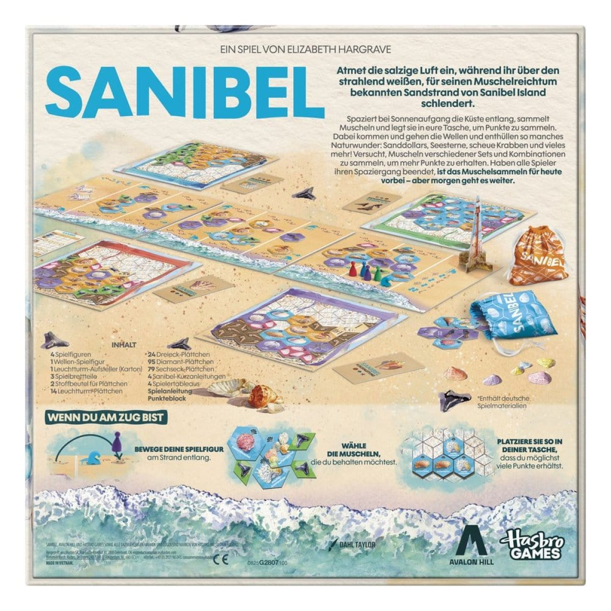 Rückseite der Sanibel-Brettspielbox mit Spielkomponenten auf sandigem Strand.