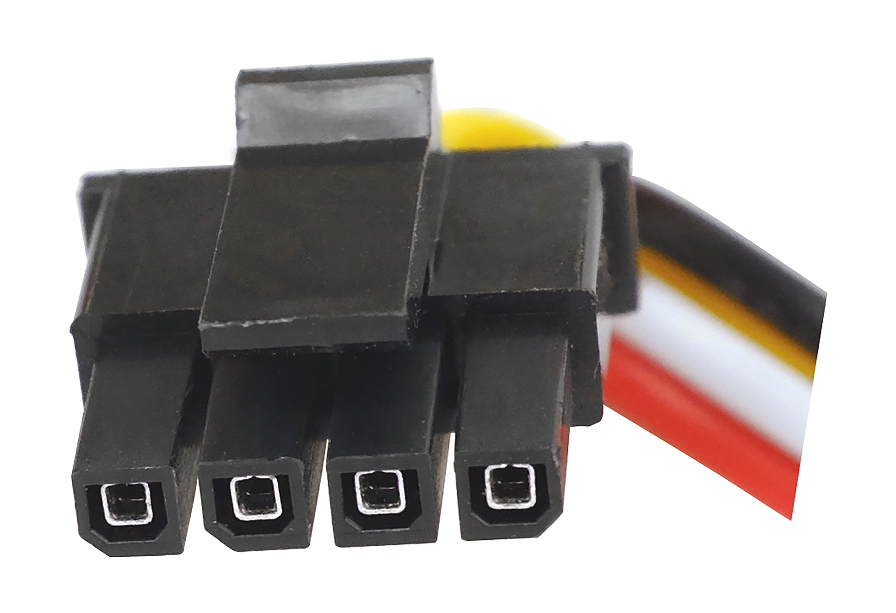 Ein schwarzer Computerstecker mit vier Pins und gelben, weißen, roten und schwarzen Kabeln.