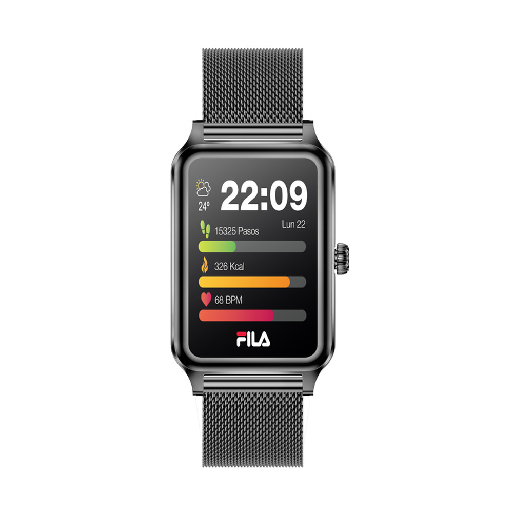 Un reloj inteligente Fila negro con correa de malla metálica muestra hora, pasos, calorías y pulso.