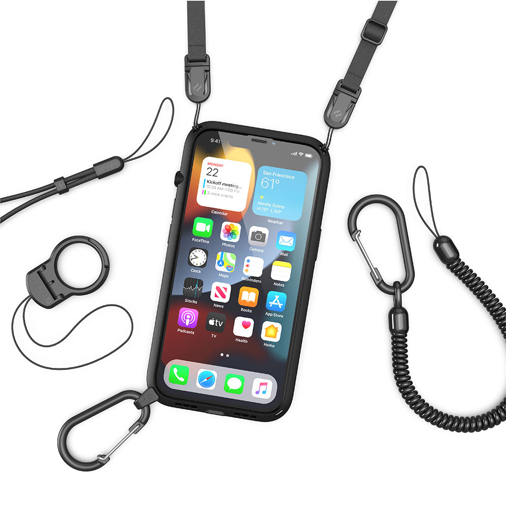 Smartphone in schwarzer Schutzhülle mit Umhängeband, Karabiner und Schlaufen auf weißem Hintergrund.