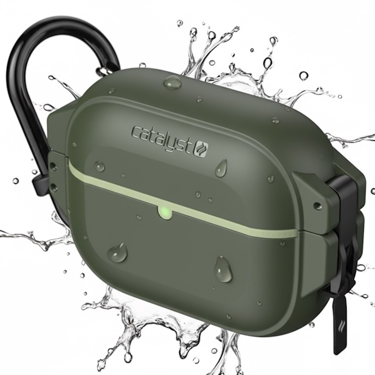 Grüne Catalyst Schutzhülle für AirPods Pro mit Karabiner, umgeben von Wassertropfen und Spritzern.