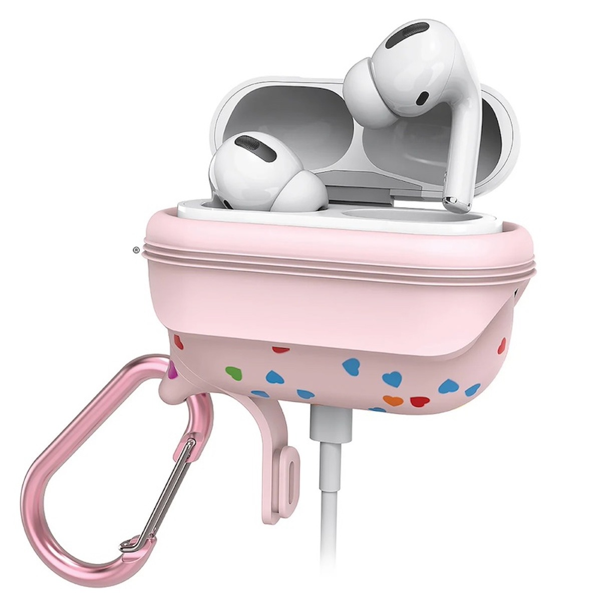 Rosa AirPods-Ladehülle mit bunten Herzen, einem Karabiner und angeschlossenem Ladekabel.