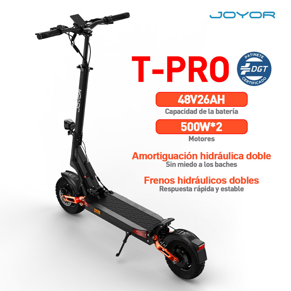 Un patinete eléctrico negro Joyor T-Pro con detalles naranjas sobre fondo blanco con texto de especificaciones.