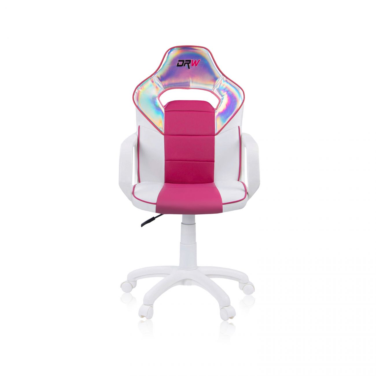 Una silla de juego blanca y rosa con reposacabezas holográfico y ruedas blancas sobre fondo blanco.