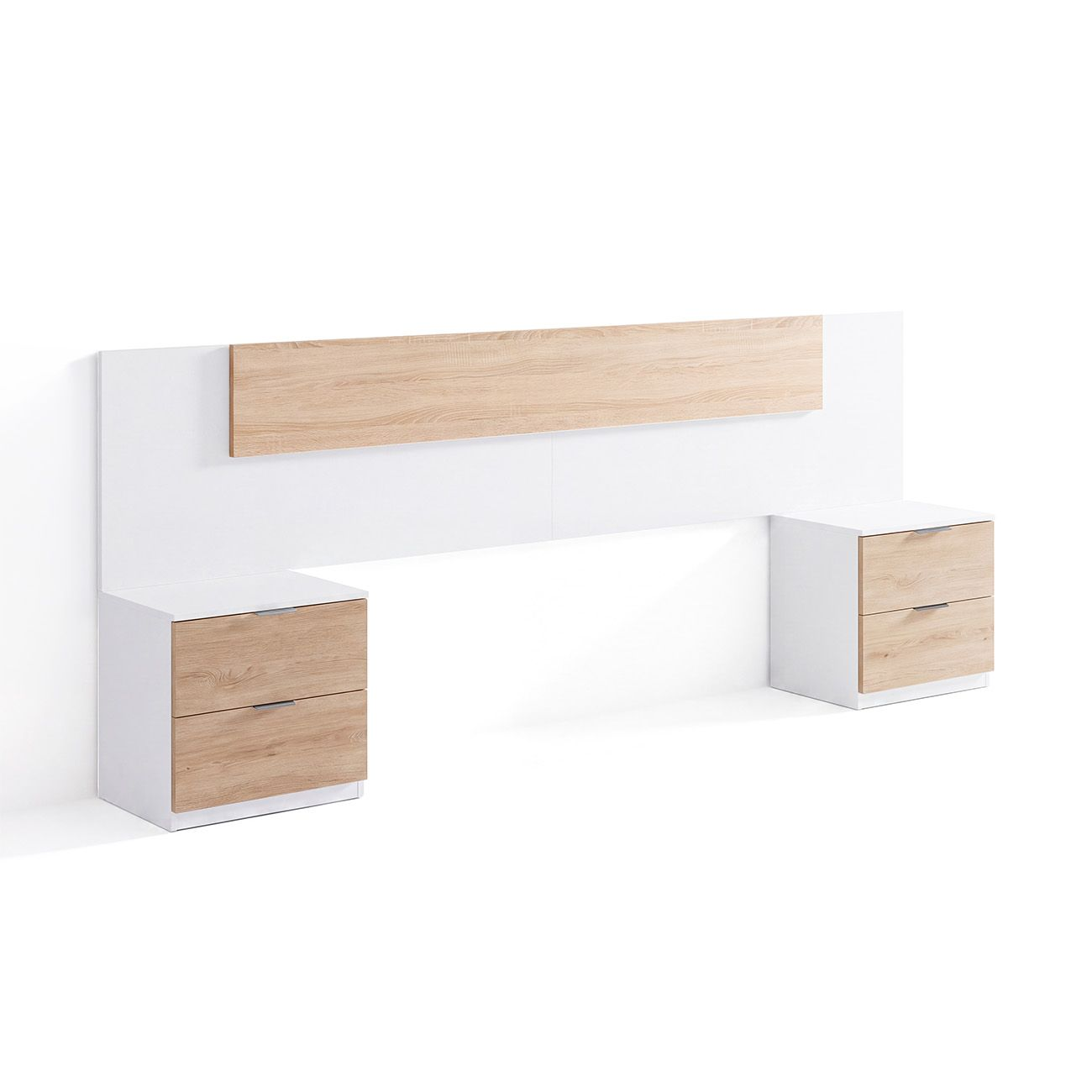 Un cabecero blanco con un panel de madera y dos mesitas de noche a juego con cajones contra una pared blanca.