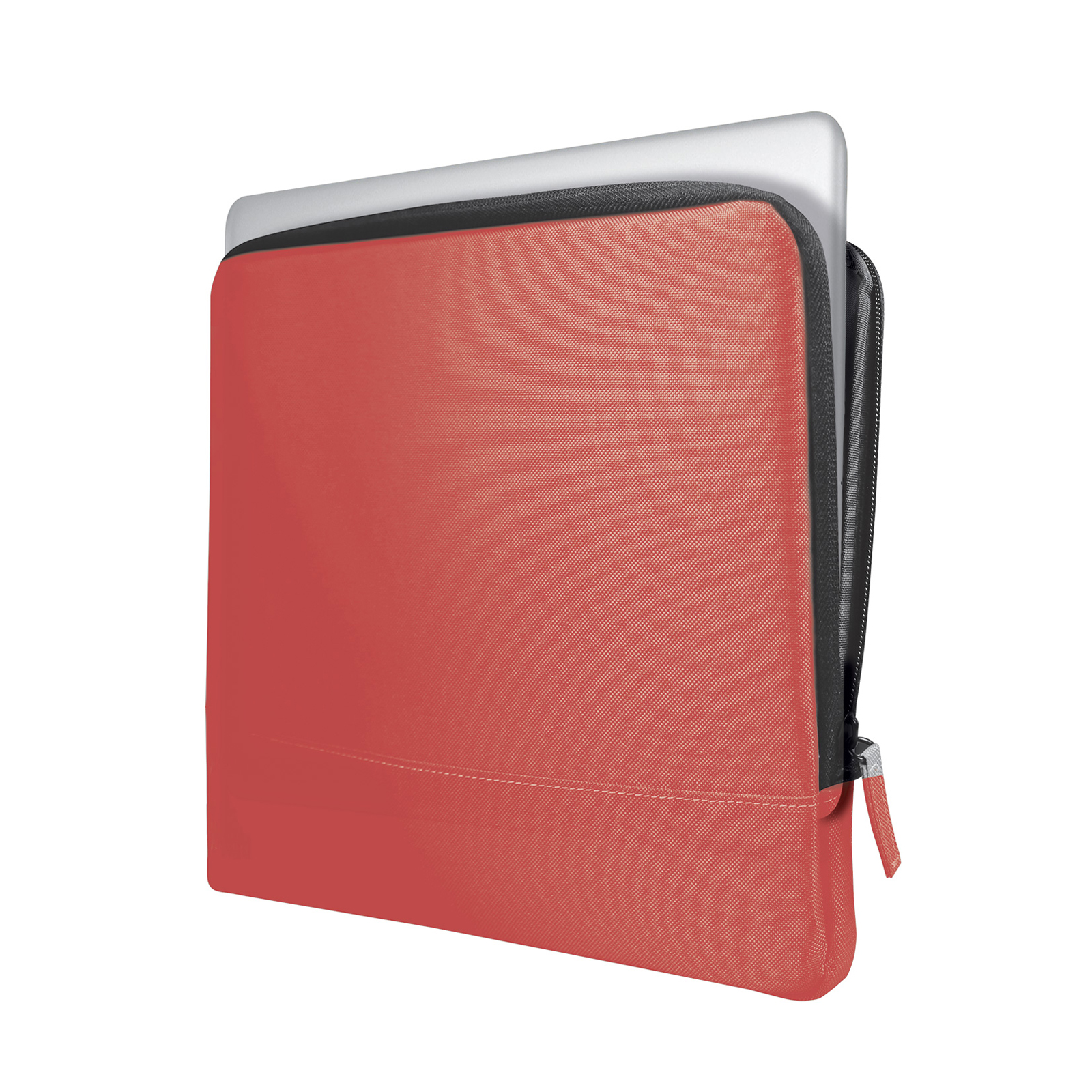 Una funda roja para portátil con la cremallera abierta que contiene un portátil plateado.