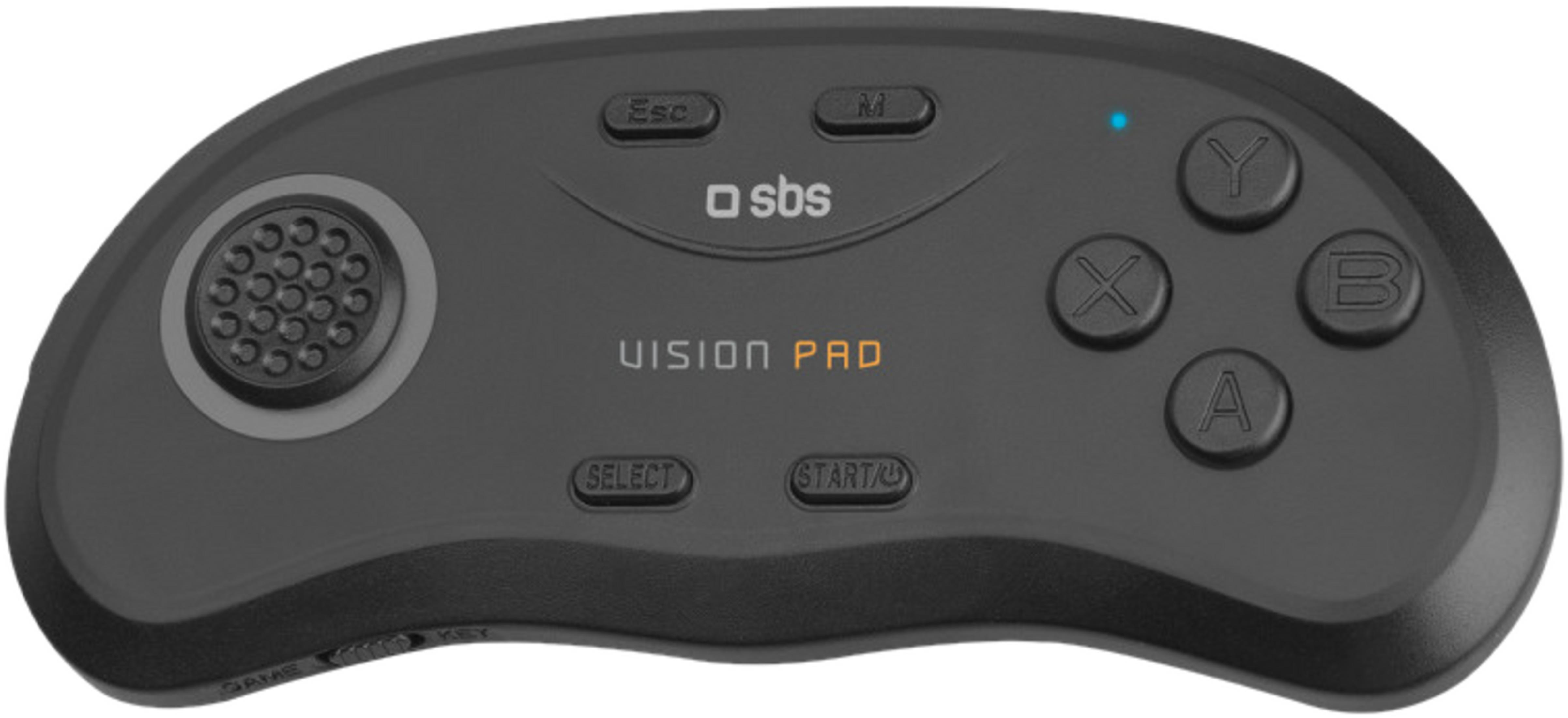 Mando de juego negro SBS Vision Pad con un joystick, cuatro botones de acción y botones M, Esc, Select y Start.