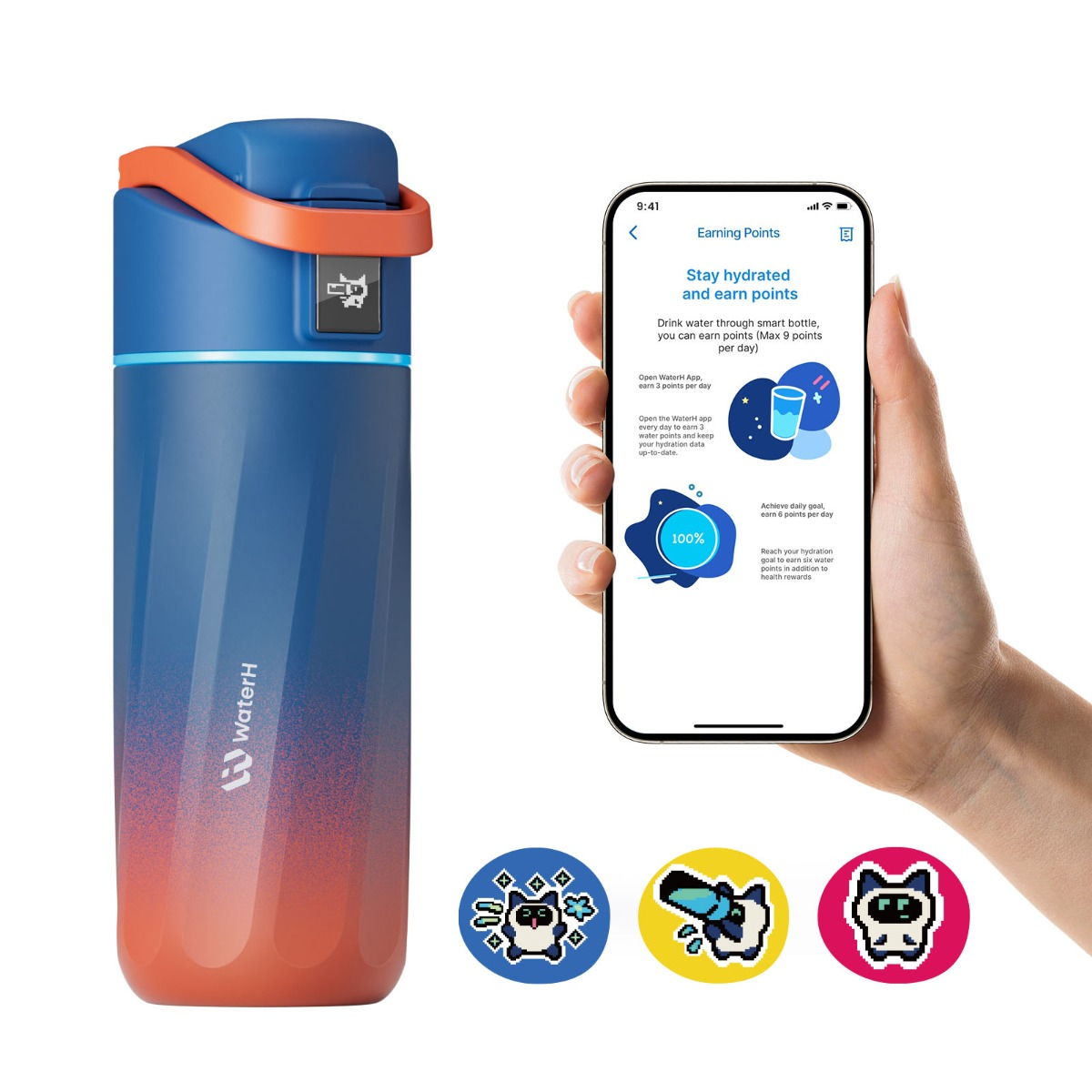 Eine blau-orange intelligente Wasserflasche neben einer Hand, die ein Smartphone mit einer App hält.