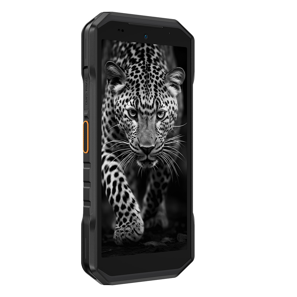 Wytrzymały czarny smartfon z wizerunkiem lamparta na ekranie.