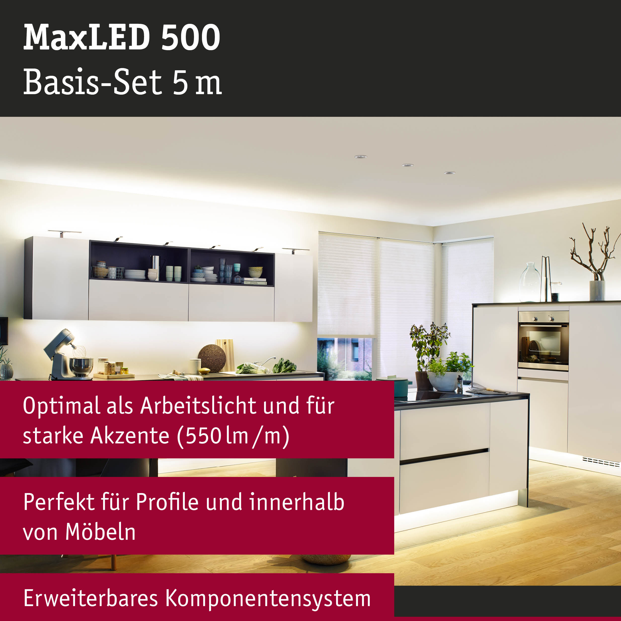 Cucina moderna con illuminazione LED bianca sotto i pensili e l'isola.