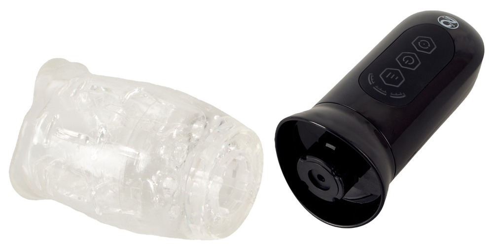 Ein transparenter Silikonaufsatz und ein schwarzes elektronisches Massagegerät liegen nebeneinander auf weißem Grund.