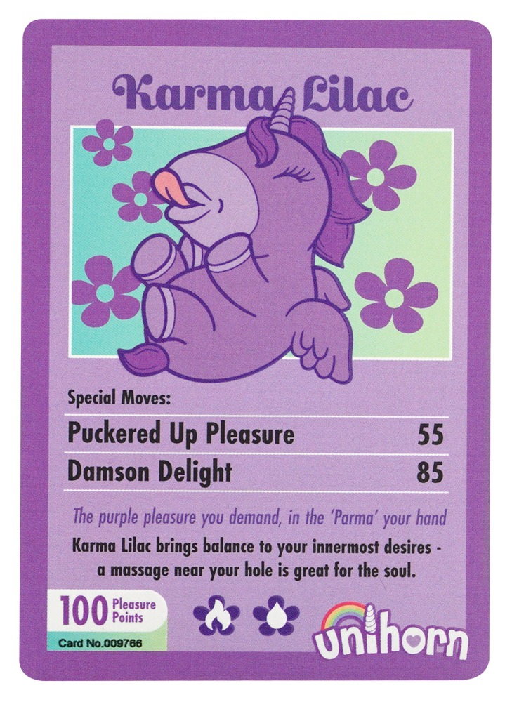 Lila Einhorn-Sammelkarte namens Karma Lilac mit Text und Werten auf violettem Hintergrund.
