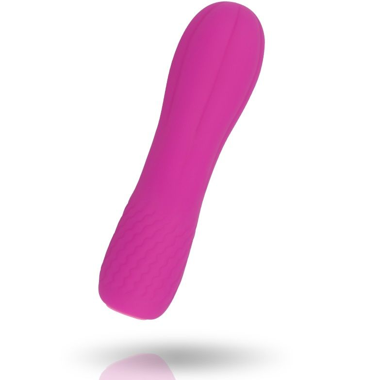 Ein längliches, pinkes Wellnessgerät mit strukturierter Oberfläche auf weißem Hintergrund.