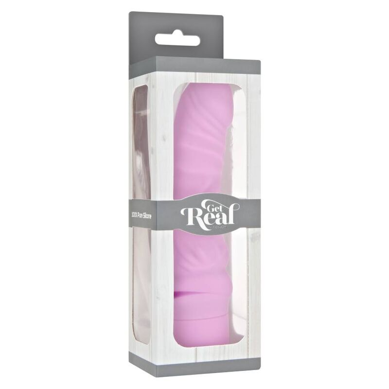 Un dildo de silicona de color morado claro dentro de una caja de cartón gris y blanca con ventana transparente.