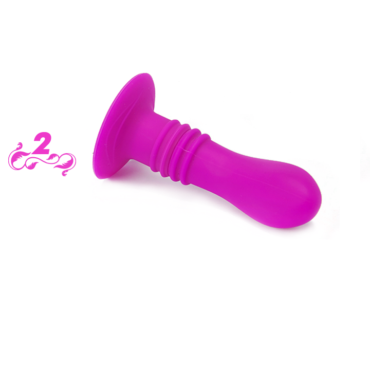 Ein glatter, rosa Silikon-Analtopfen mit ausgestelltem Fuß und geripptem Schaft auf weißem Grund.