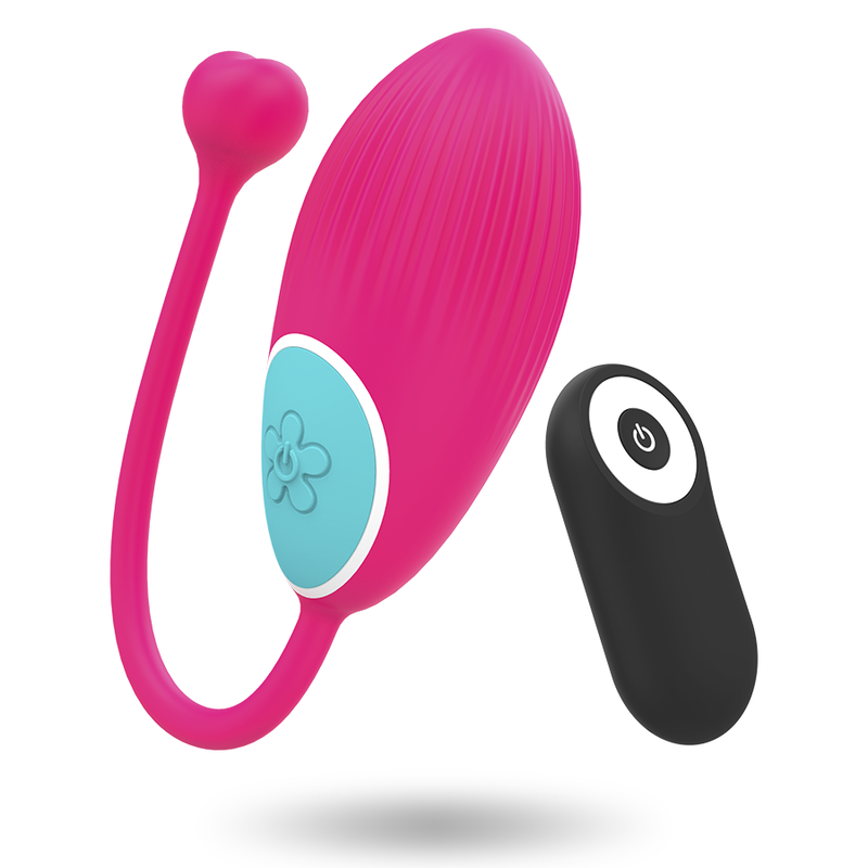Ein pinkfarbenes, geripptes Sexspielzeug mit einem blauen Bedienfeld und einer schwarzen Fernbedienung vor weißem Hintergrund.