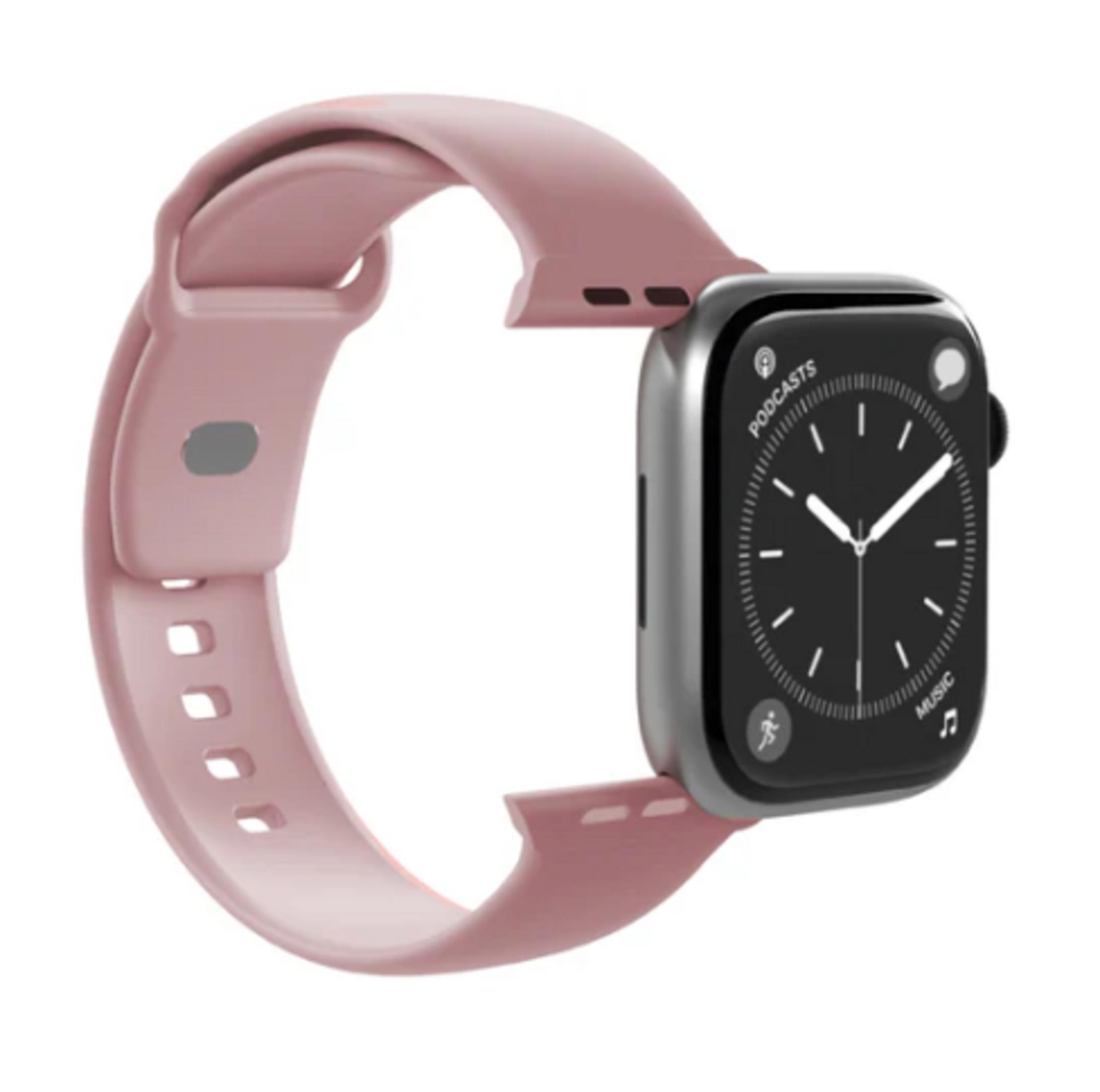 Uno smartwatch argento con quadrante nero e cinturino in silicone rosa antico opaco su sfondo bianco.