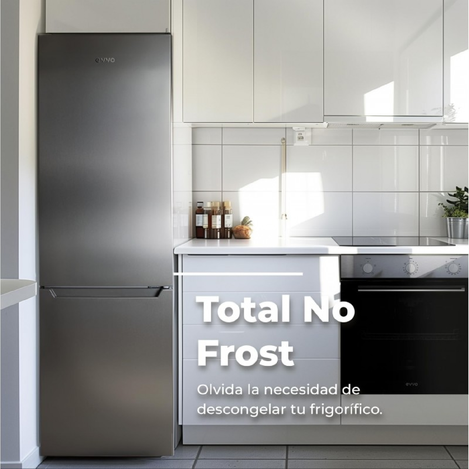 Una cocina moderna con un refrigerador de acero inoxidable, gabinetes blancos, azulejos blancos y un horno.