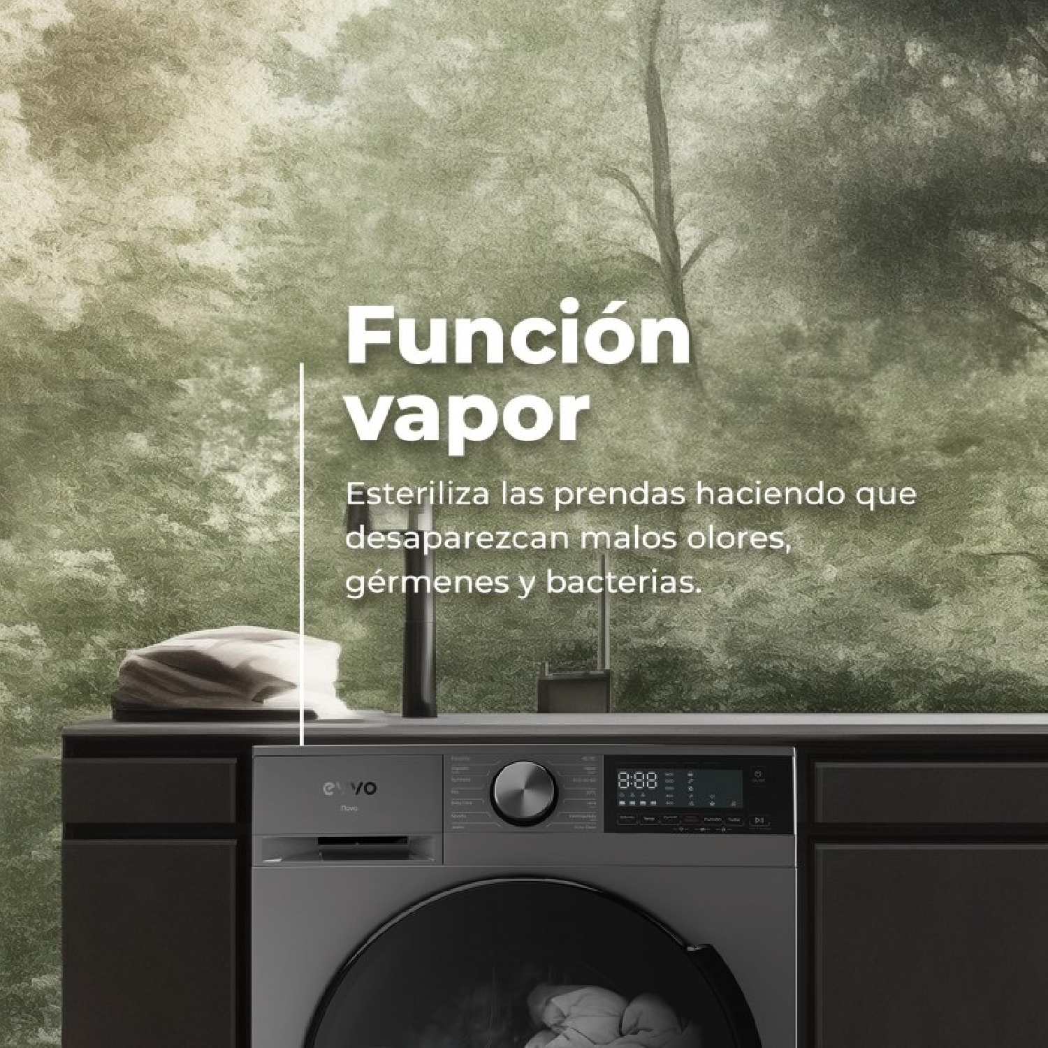 Una lavadora plateada debajo de texto sobre función vapor, con fondo de bosque.