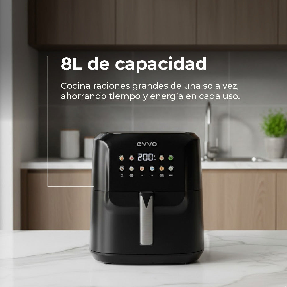 Freidora de aire negra de 8L sobre encimera de mármol en cocina moderna con texto superpuesto.