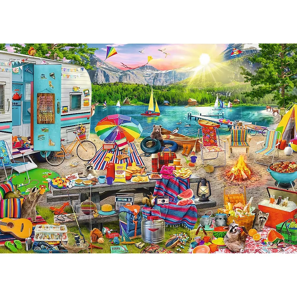 Belebte Campszene an einem Bergsee mit Wohnmobil, Picknicktisch, Lagerfeuer, Booten und spielenden Tieren wie Waschbären.
