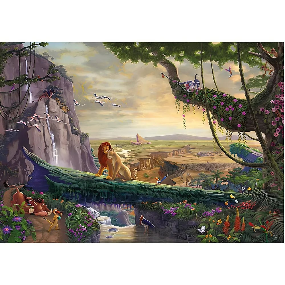 Simba und Nala sitzen auf einem Baumstamm mit Blick auf die Savanne, umgeben von Tieren, Bäumen und Wasserfällen.
