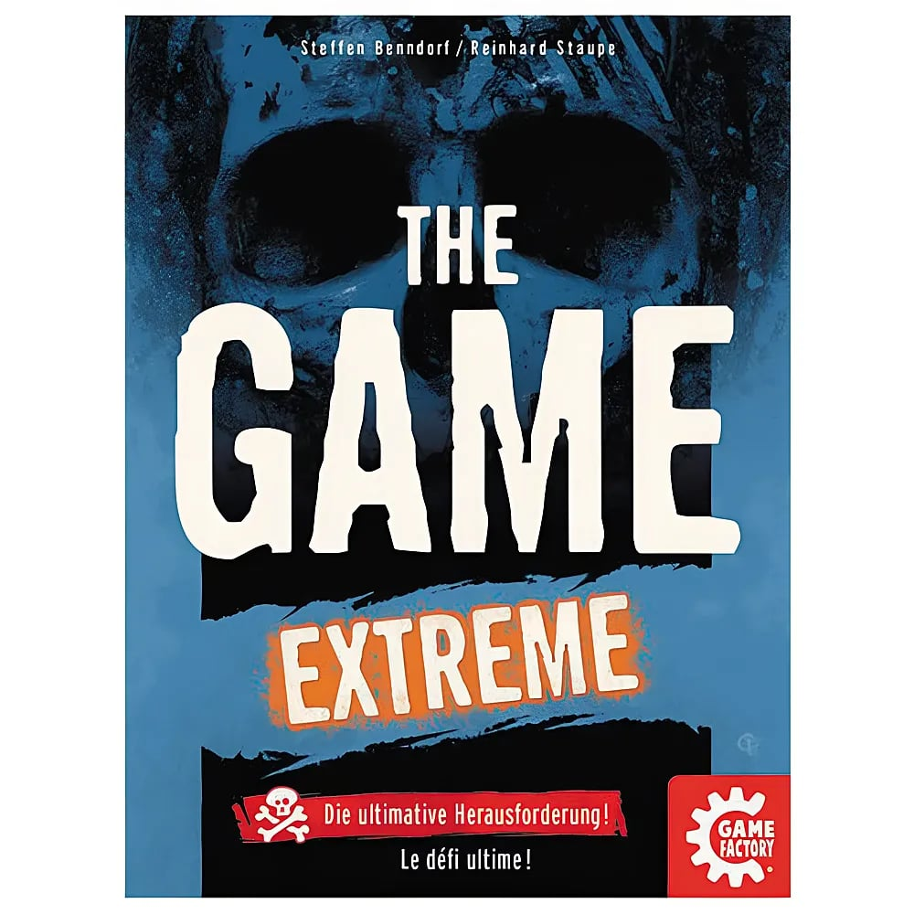 Kartenspiel-Cover mit blauem Schädel und weiß-orangefarbener Aufschrift The Game Extreme.