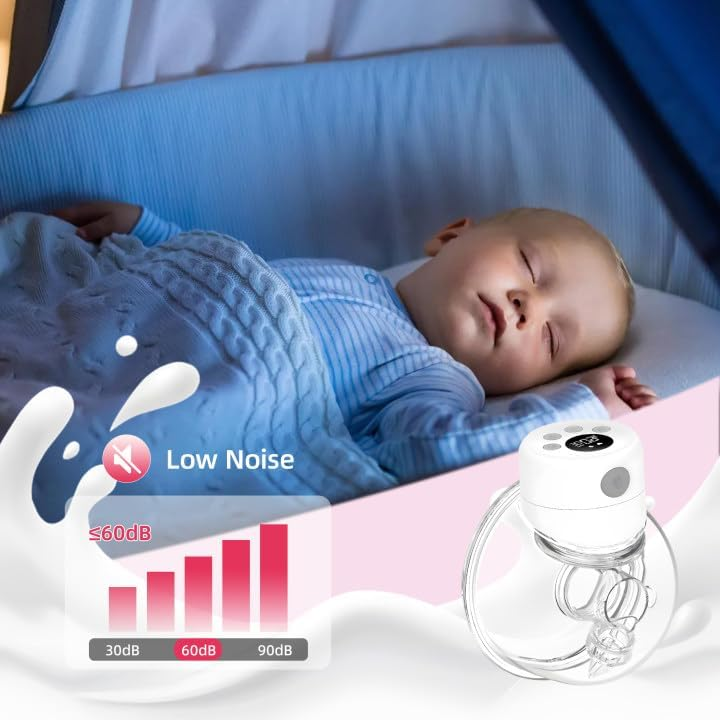Ein Baby schläft friedlich in einem blauen Bett. Im Vordergrund steht eine leise Milchpumpe vor einem Milchspritzer.