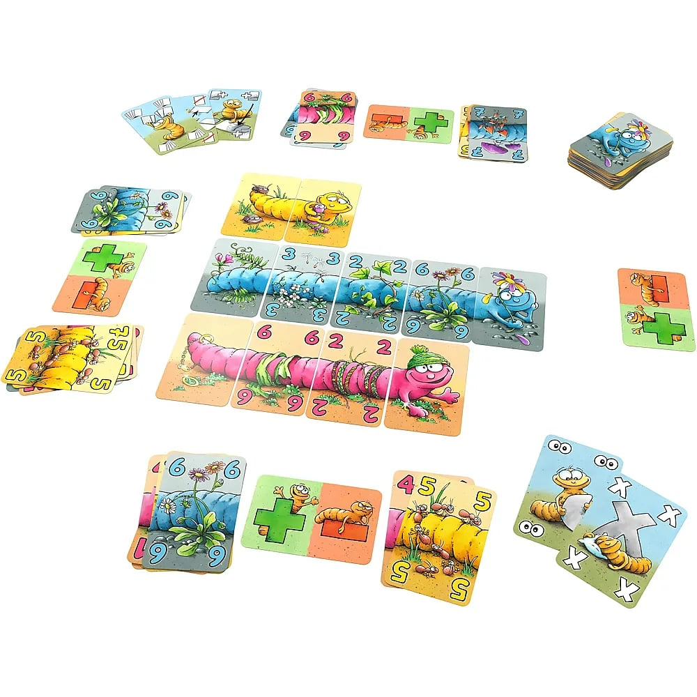 Buntes Kartenspiel auf weißer Oberfläche mit gezeichneten Raupen.