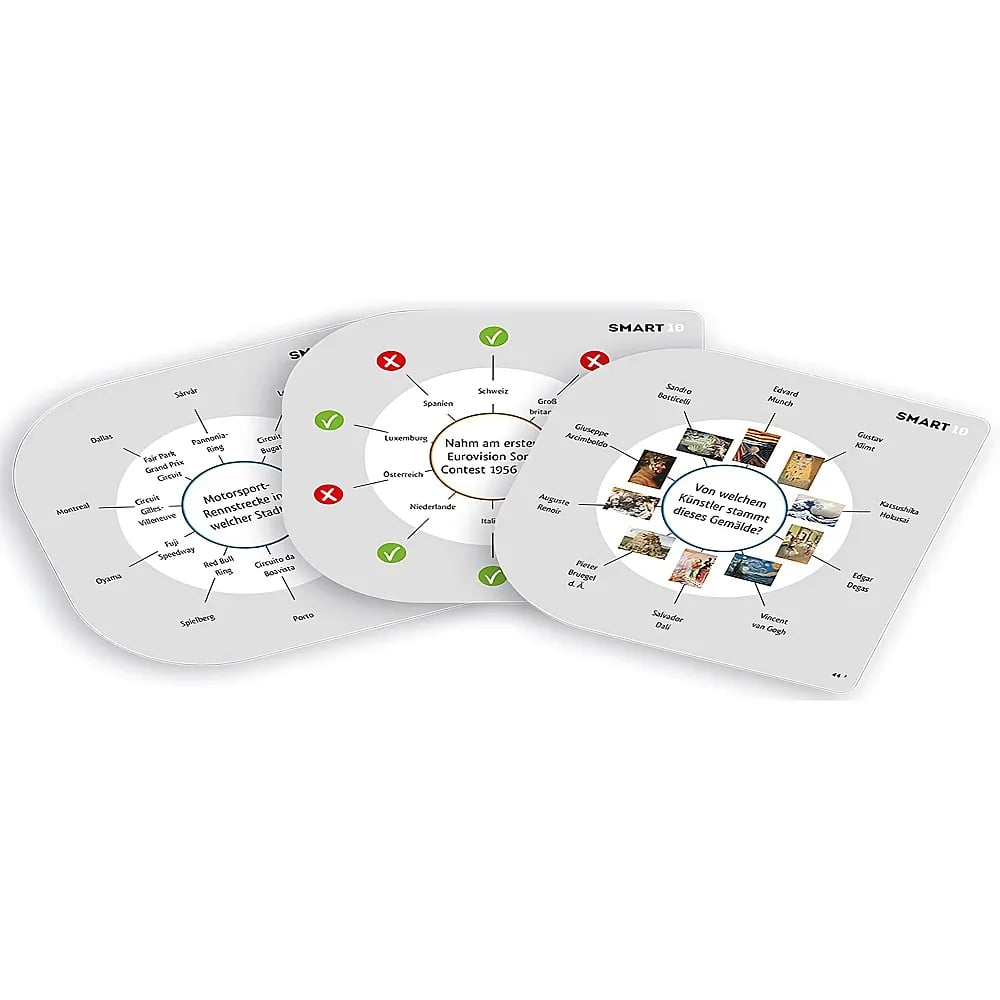 Tre carte trivia Smart 10 con domande, risposte e icone su sfondo bianco.