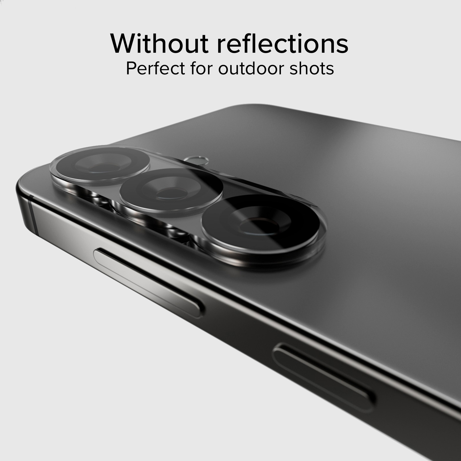 Primer plano de las lentes de la cámara de un smartphone con texto arriba: Sin reflejos. Ideal para exteriores.