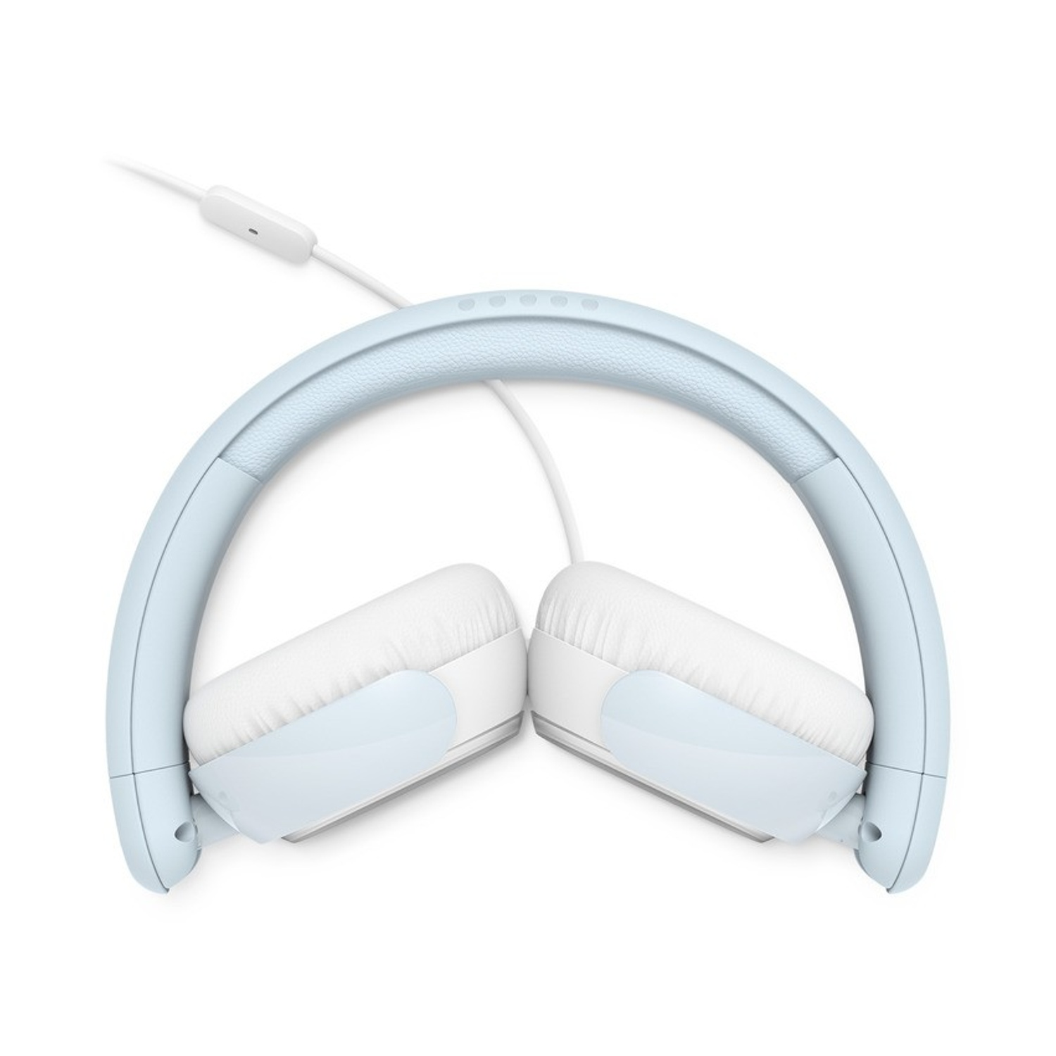 Hellblaue und weiße On-Ear-Kopfhörer mit Kabel auf weißem Hintergrund.