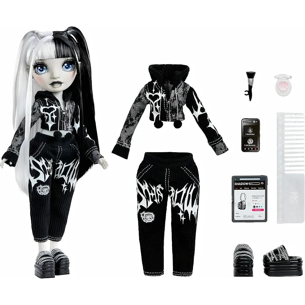 Muñeca de moda en blanco y negro con conjunto extra, zapatos y accesorios sobre fondo blanco.