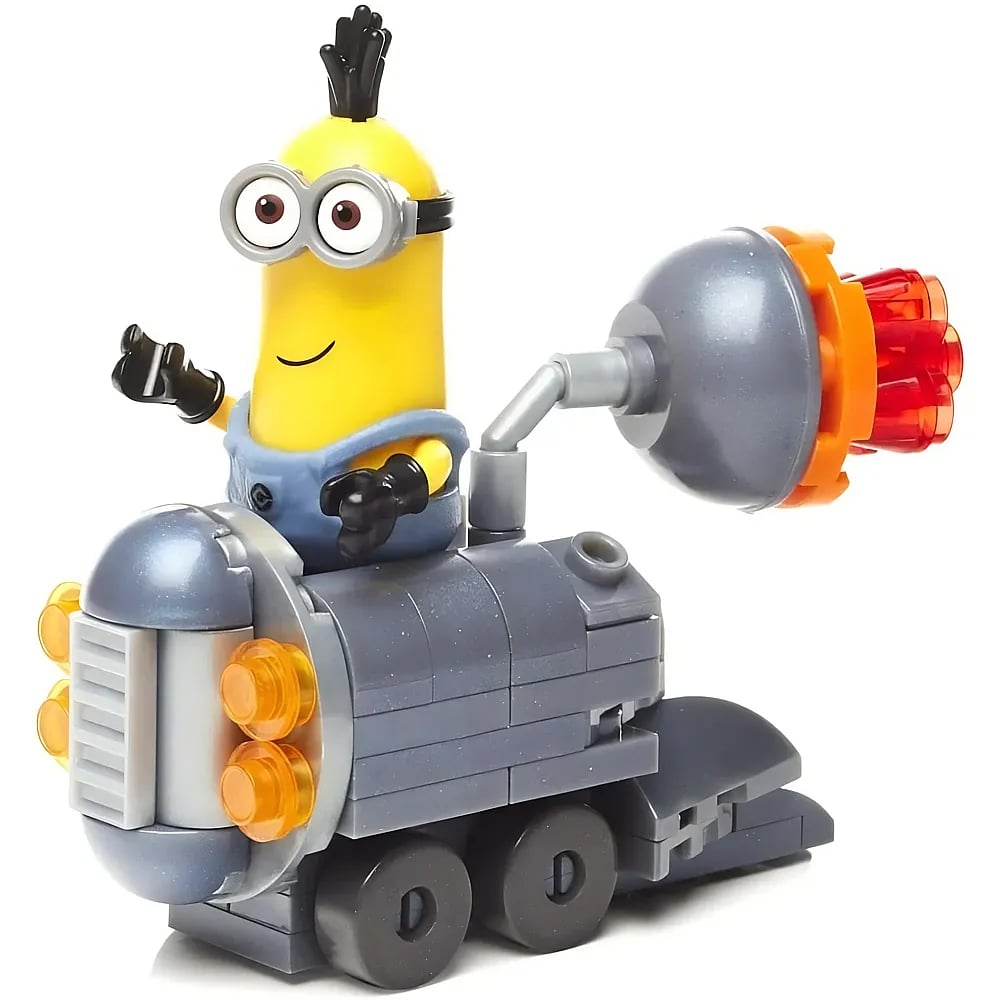 Una minifigura Lego Minion guida un piccolo veicolo grigio con fiamme rosse.