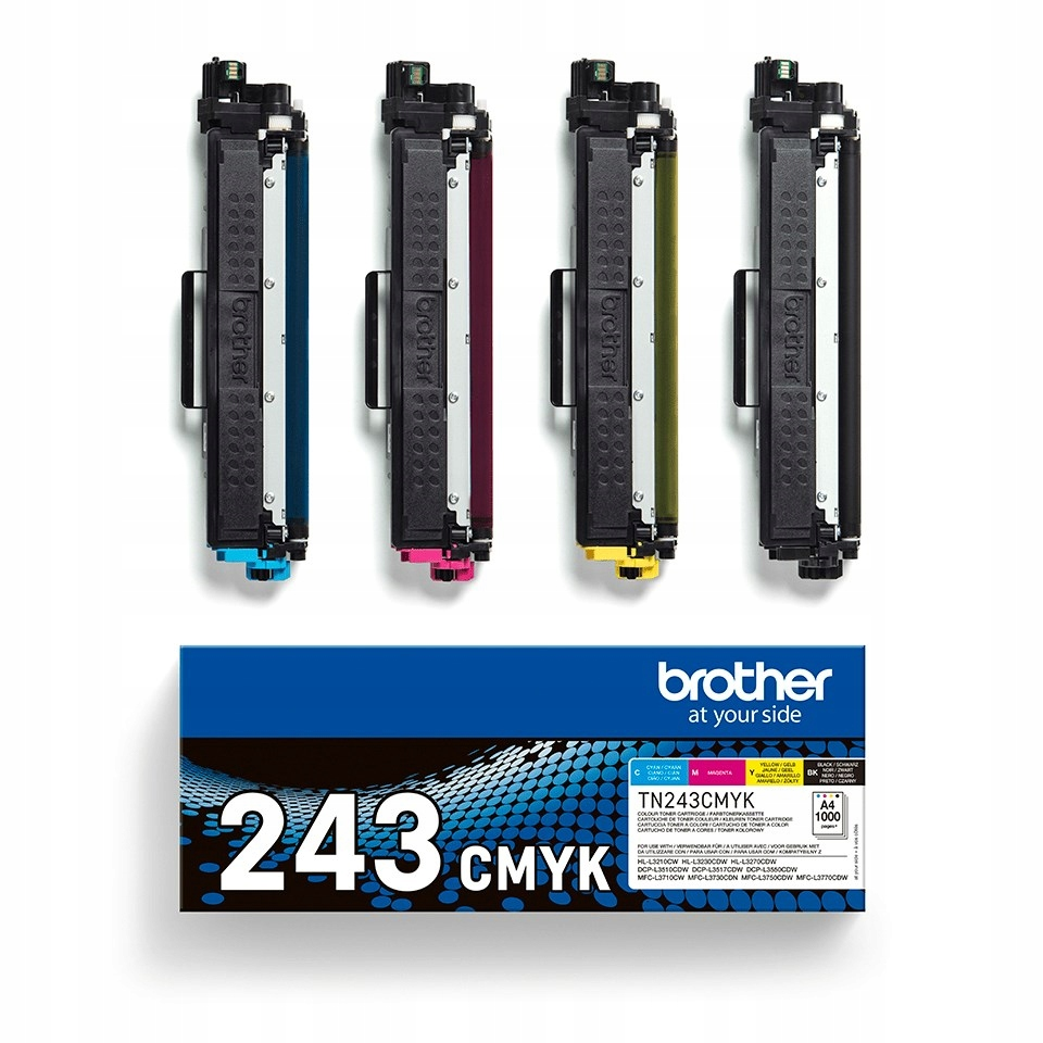 Cztery kasety z tonerem Brother TN243CMYK w kolorze cyjan, magenta, żółtym i czarnym nad opakowaniem.