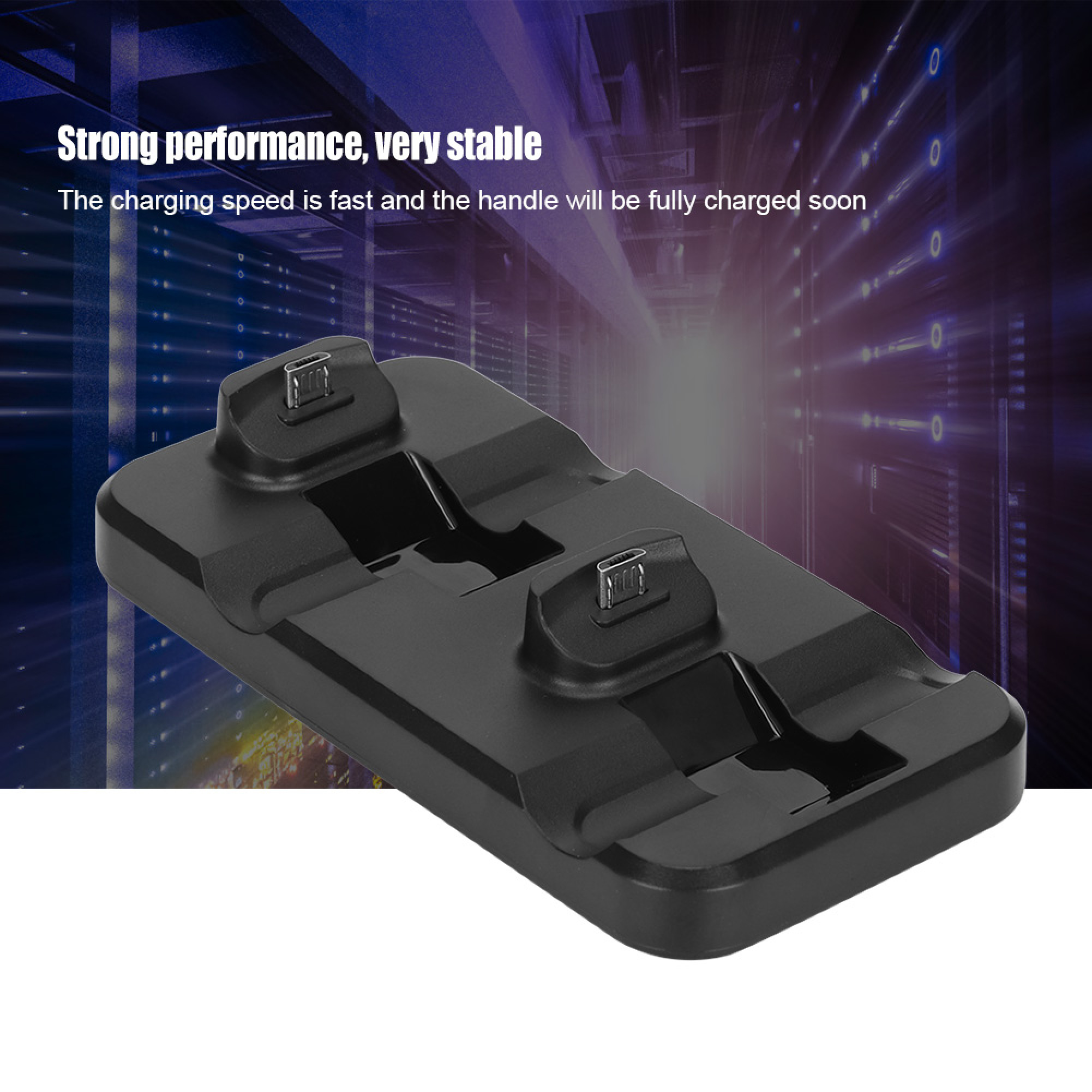 Eine schwarze Dual-Controller-Ladestation mit zwei Micro-USB-Anschlüssen vor Serverraum-Hintergrund.