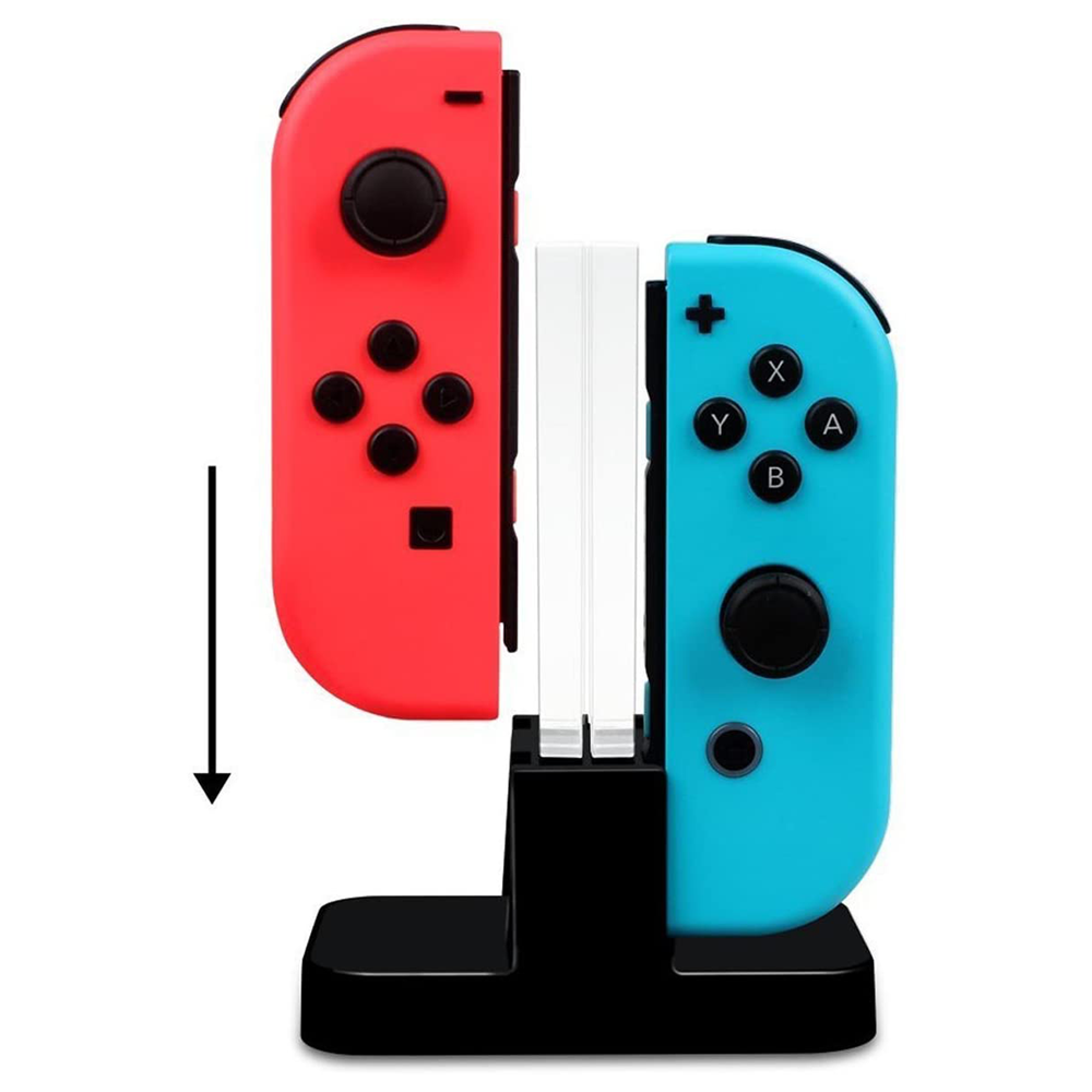 Rote und blaue Nintendo Switch Joy-Cons werden auf eine schwarze Ladestation gesteckt.