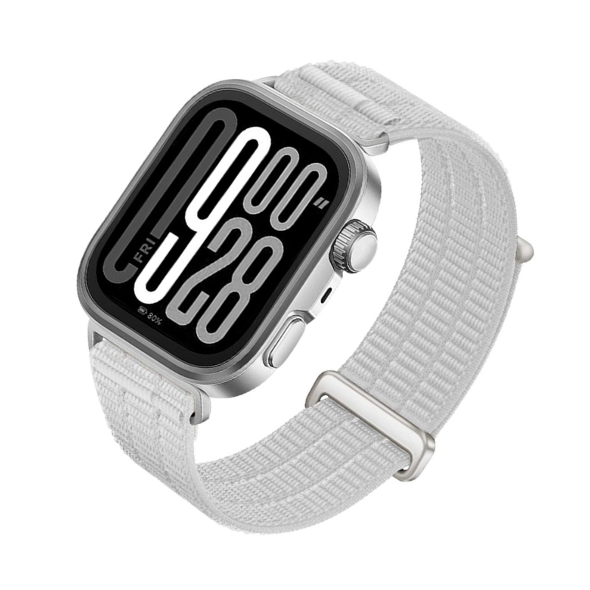 Eine silberne Smartwatch mit weißem Stoffarmband und digitalem Zifferblatt auf weißem Hintergrund.