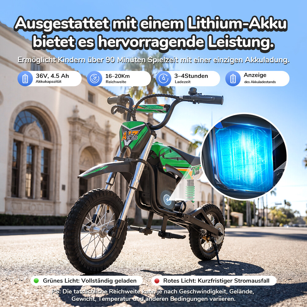 Una minimoto elettrica verde per bambini in strada con testo e grafica della batteria.