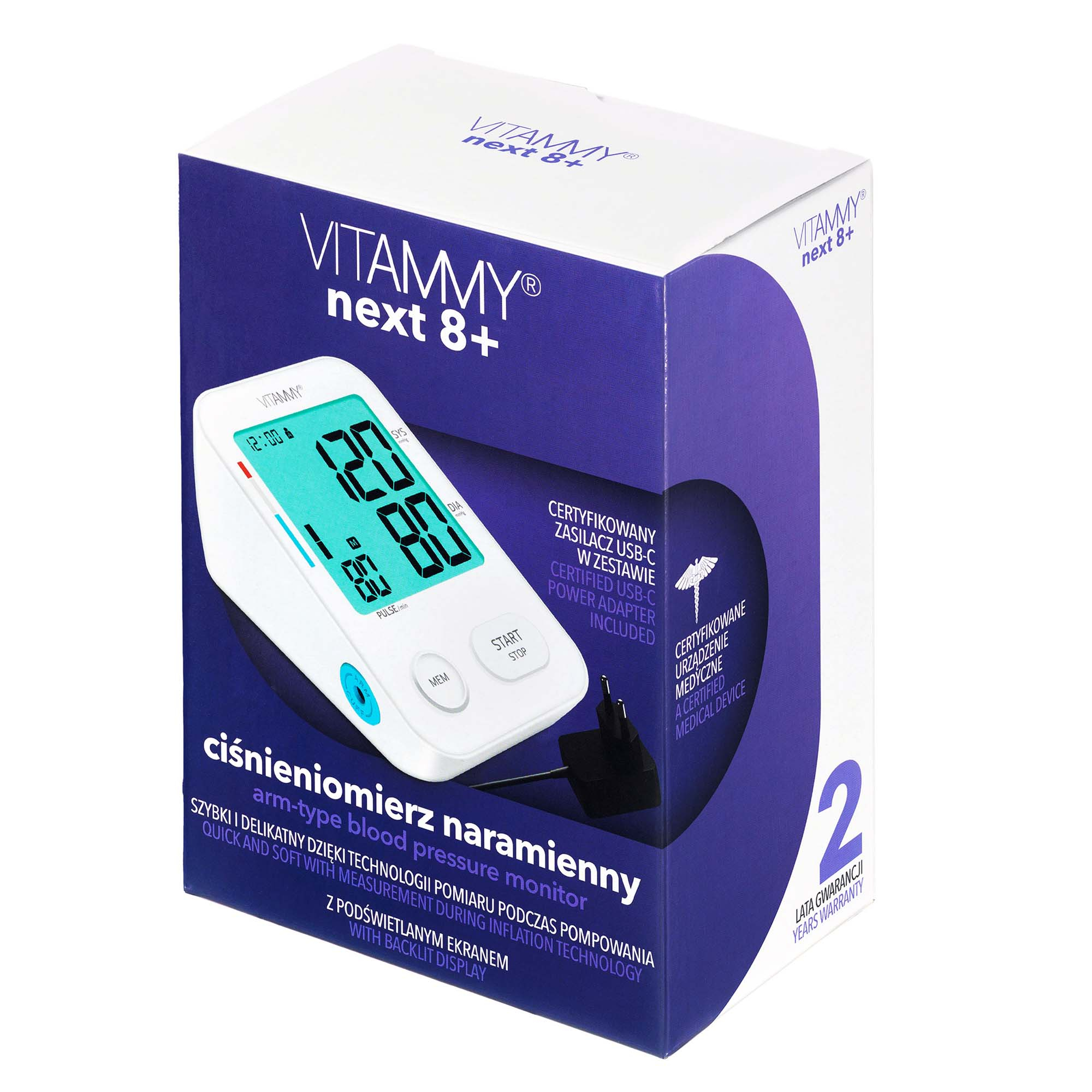 Ciśnieniomierz naramienny Vitammy Next 8+ z cyfrowym wyświetlaczem i zasilaczem USB-C na fioletowo-białym pudełku.
