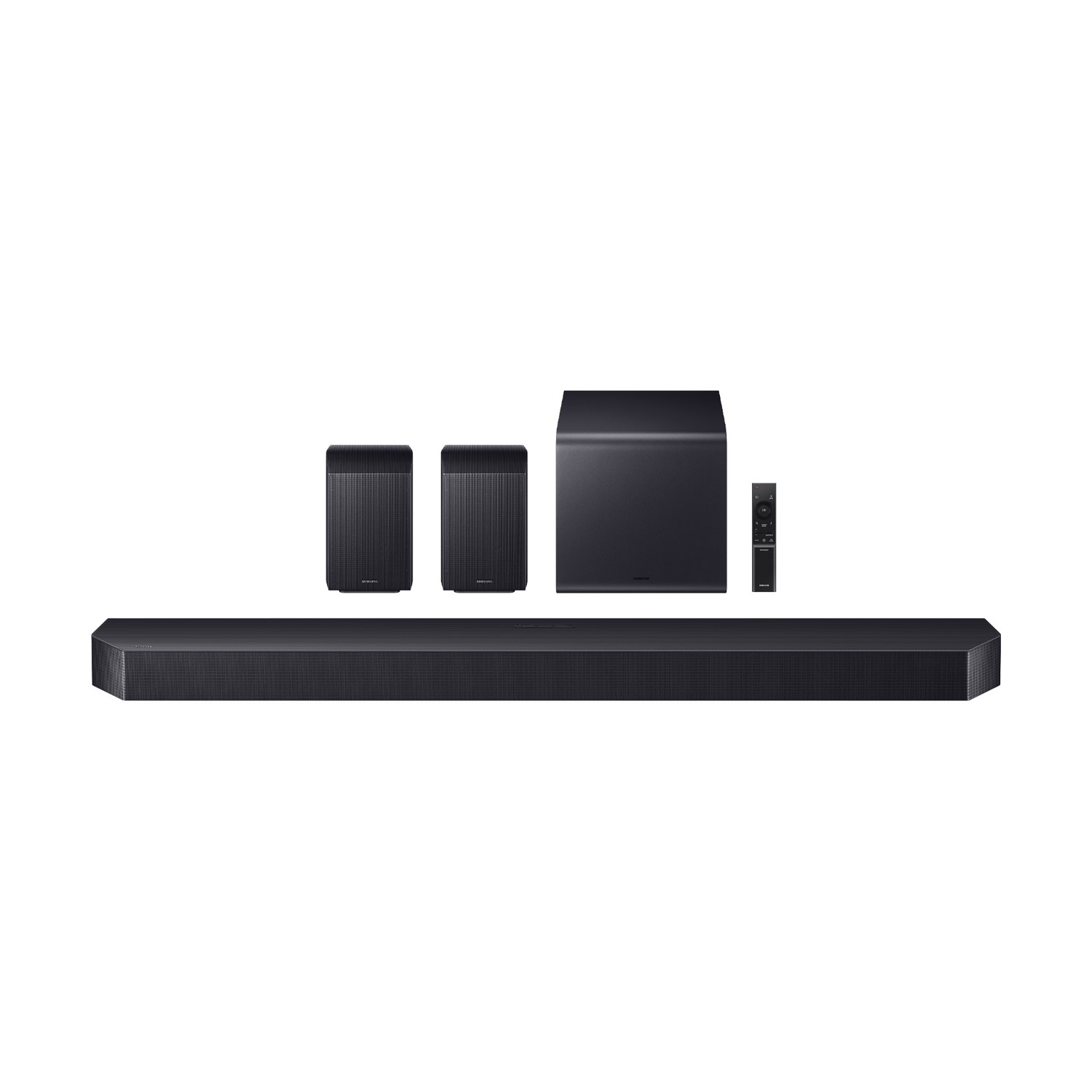 Un système de barre de son Samsung noir comprenant une barre, deux enceintes arrière, un caisson et une télécommande.
