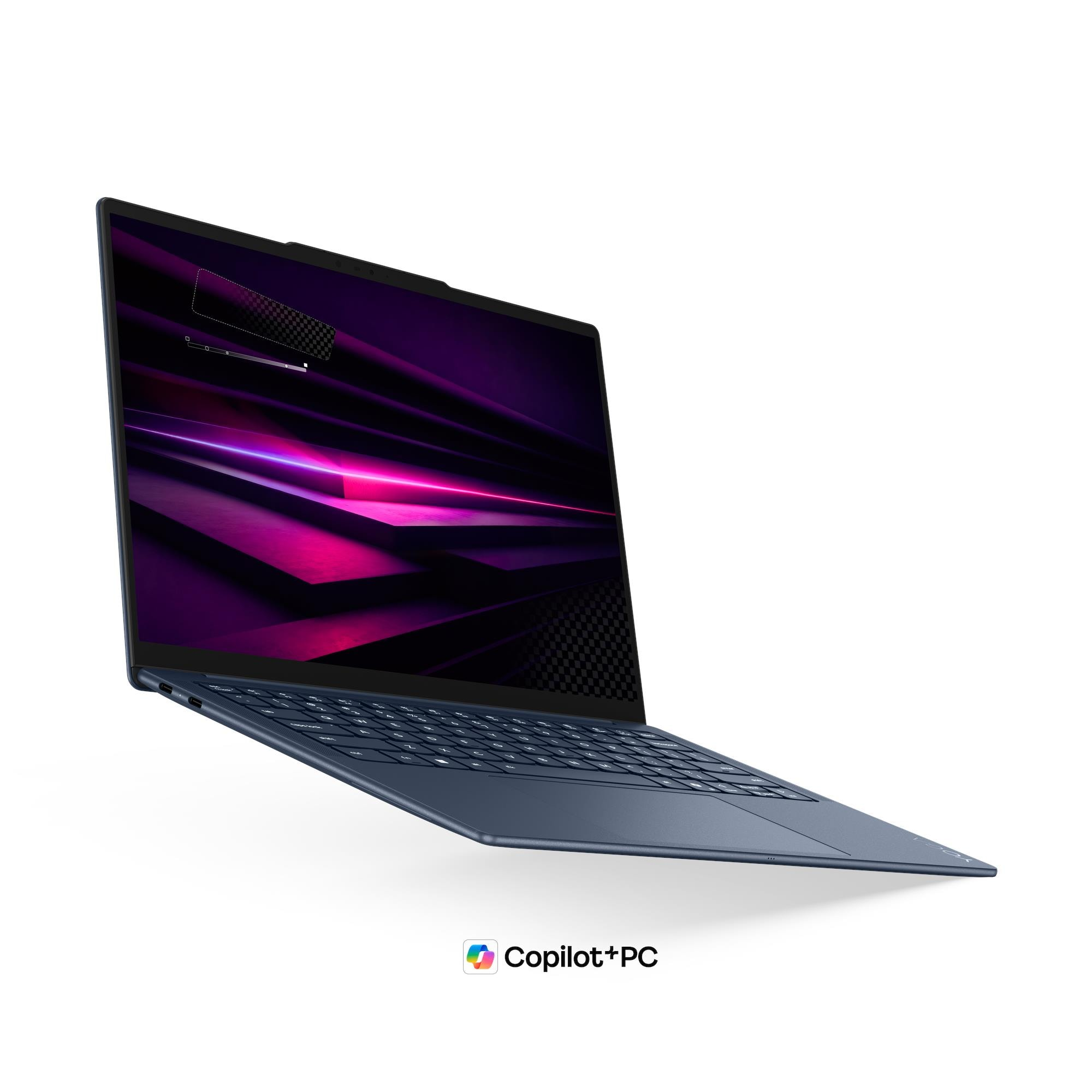 Un laptop blu fluttua su sfondo bianco, con uno schermo colorato e la scritta Copilot+PC.
