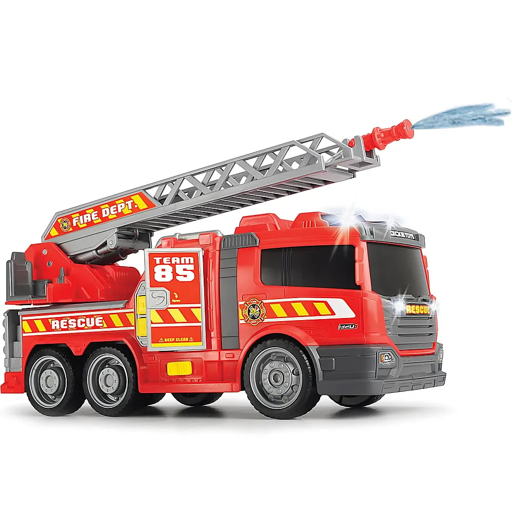 Ein rotes Spielzeug-Feuerwehrauto mit ausfahrbarer Leiter und Wasserspritzfunktion auf weisem Hintergrund.